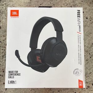 Brand new in box JBL Black Wireless Headset with Mic